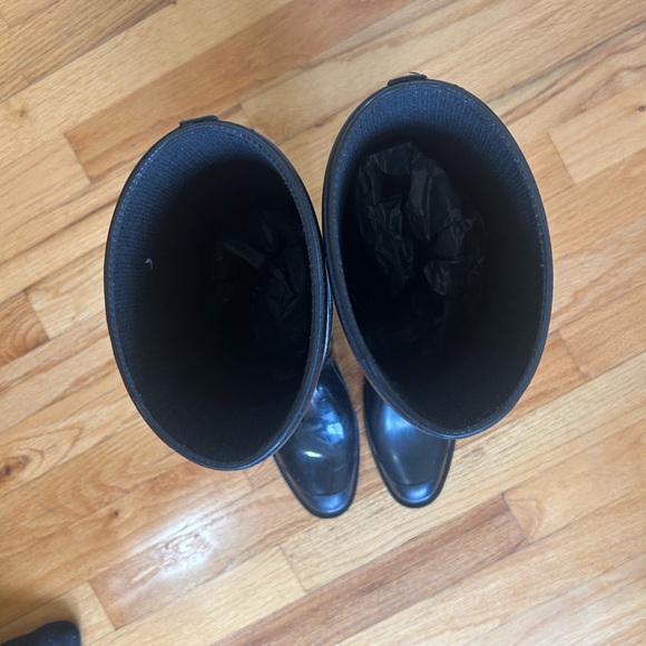 Burberry rain boots - Picture 6 of 7